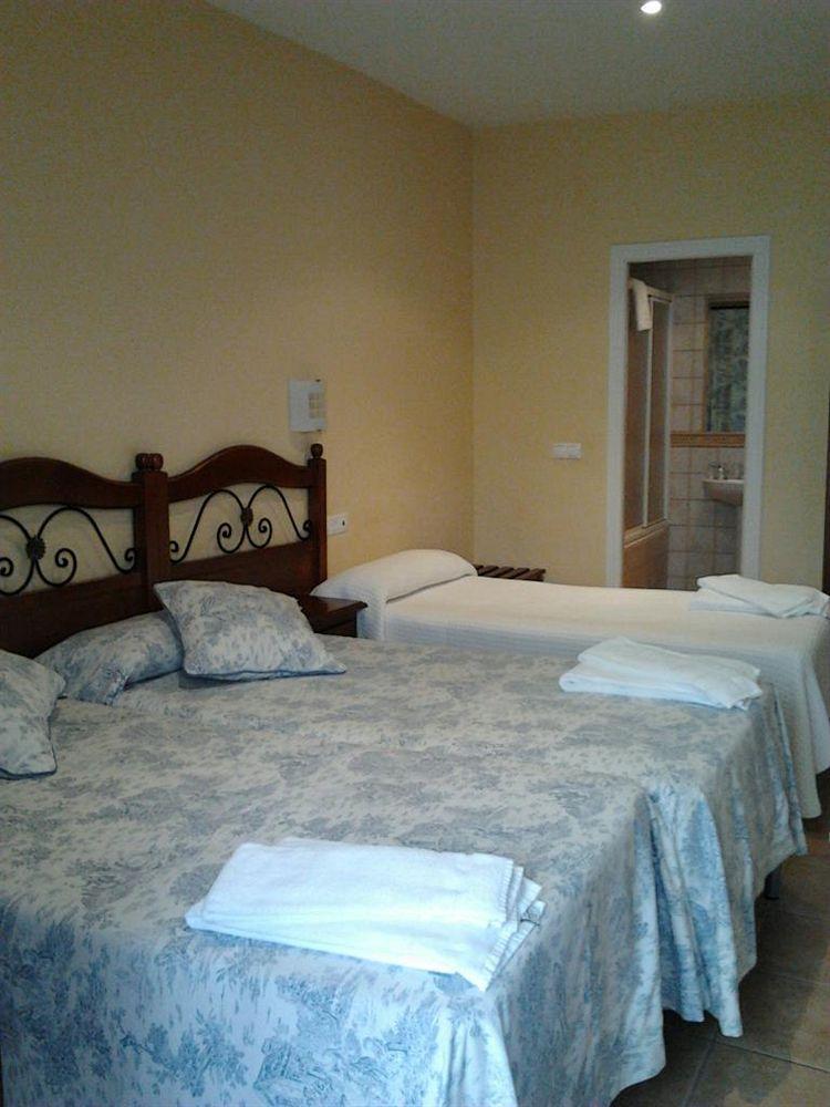 Hostal Azahar Córdoba Eksteriør billede