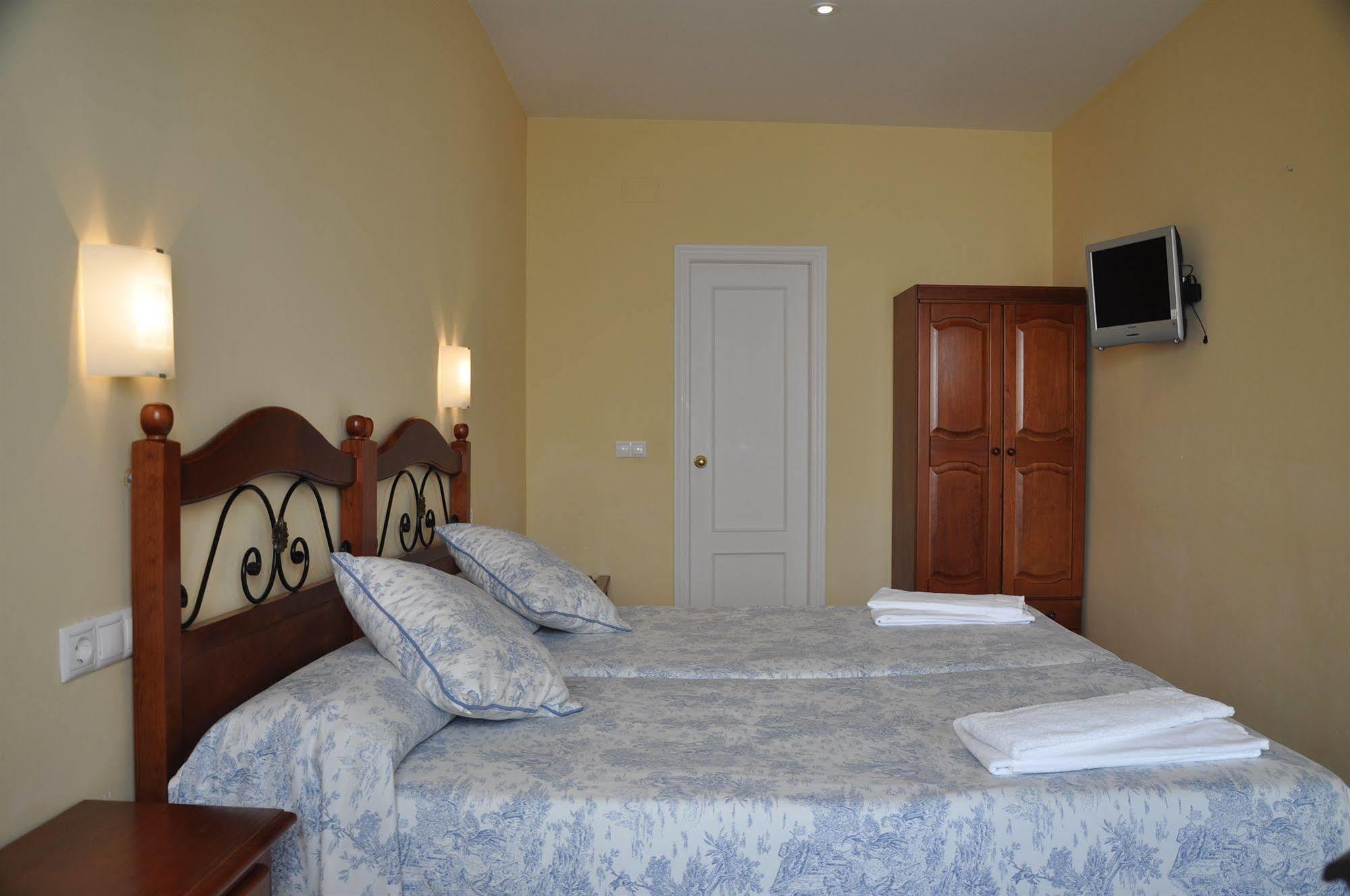 Hostal Azahar Córdoba Eksteriør billede